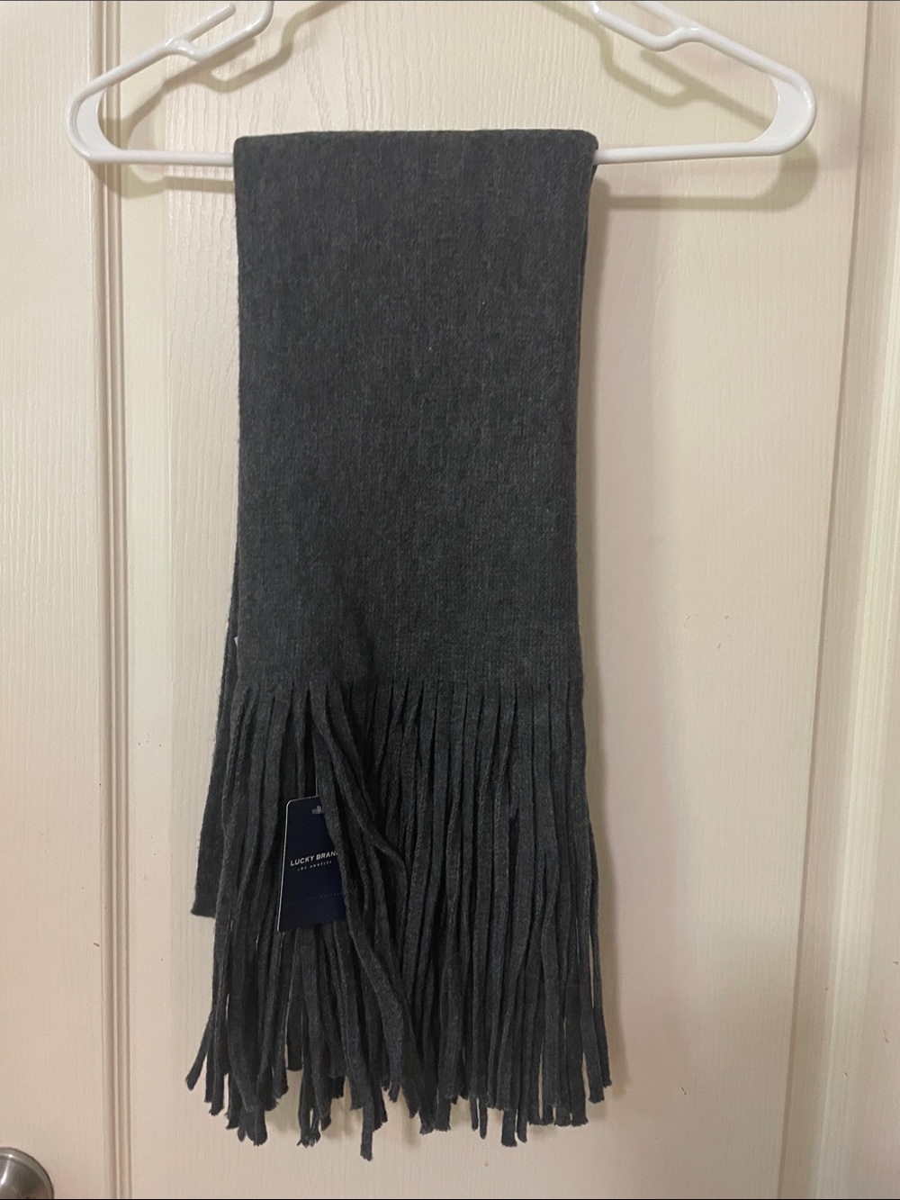 Lucky Brand NWT Dark Gray Knit Fringe Scarf
